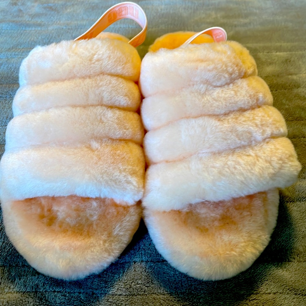Ugg fuzzy sling back slippers with hard sole SZ 8 - Picture 3 of 10